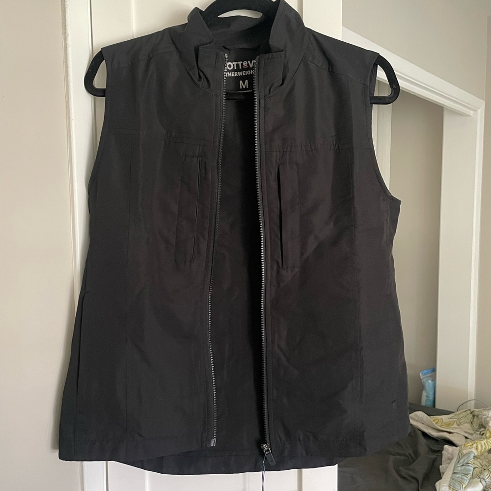 Brand New Women’s Featherweight SCOTTeVEST